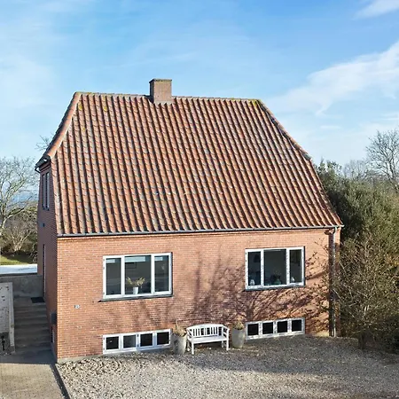 Gorgeous In Aero With Wifi *